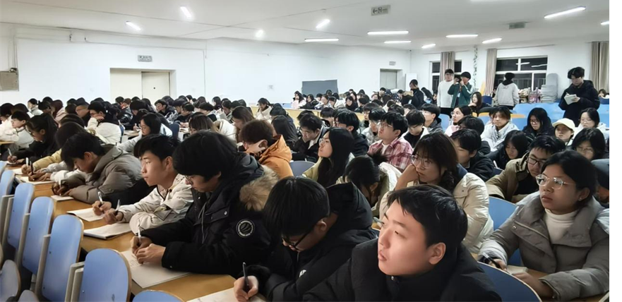 威廉体育williamhill大学生创新创业联合会成长赋能训练营圆满结束