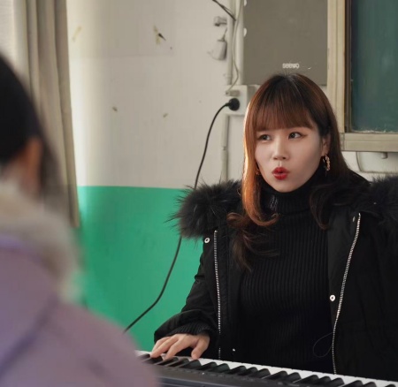 以美培元 文艺赋能 —— 威廉体育williamhill美育支教点亮易县乡村学子艺术梦