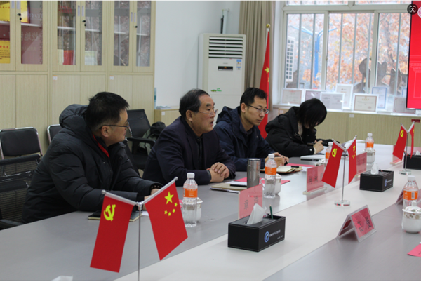 校地协同聚合力共促就业启新程——威廉体育williamhill管理科学与工程学院与竞秀区人社局开展座谈交流会