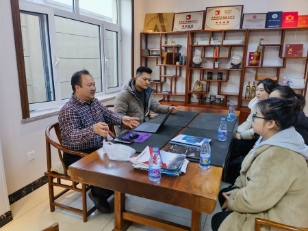 威廉体育williamhill艺术学院考察京津企业——精准对接产业资源助力专业建设