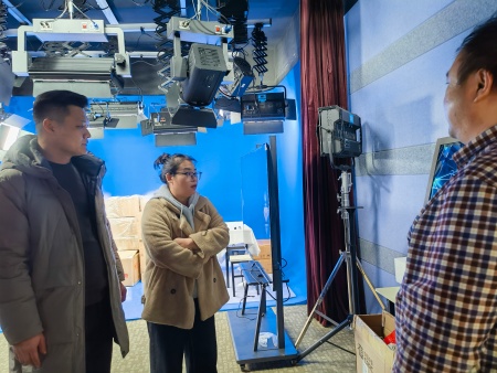 威廉体育williamhill艺术学院考察京津企业——精准对接产业资源助力专业建设