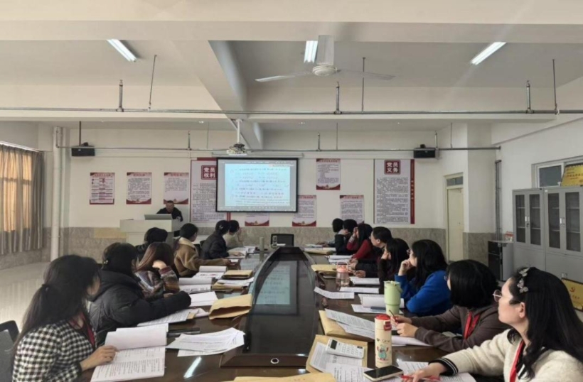 严把试卷评阅关口 筑牢教学质量防线——马克思主义学院组织思政课教师集体阅卷